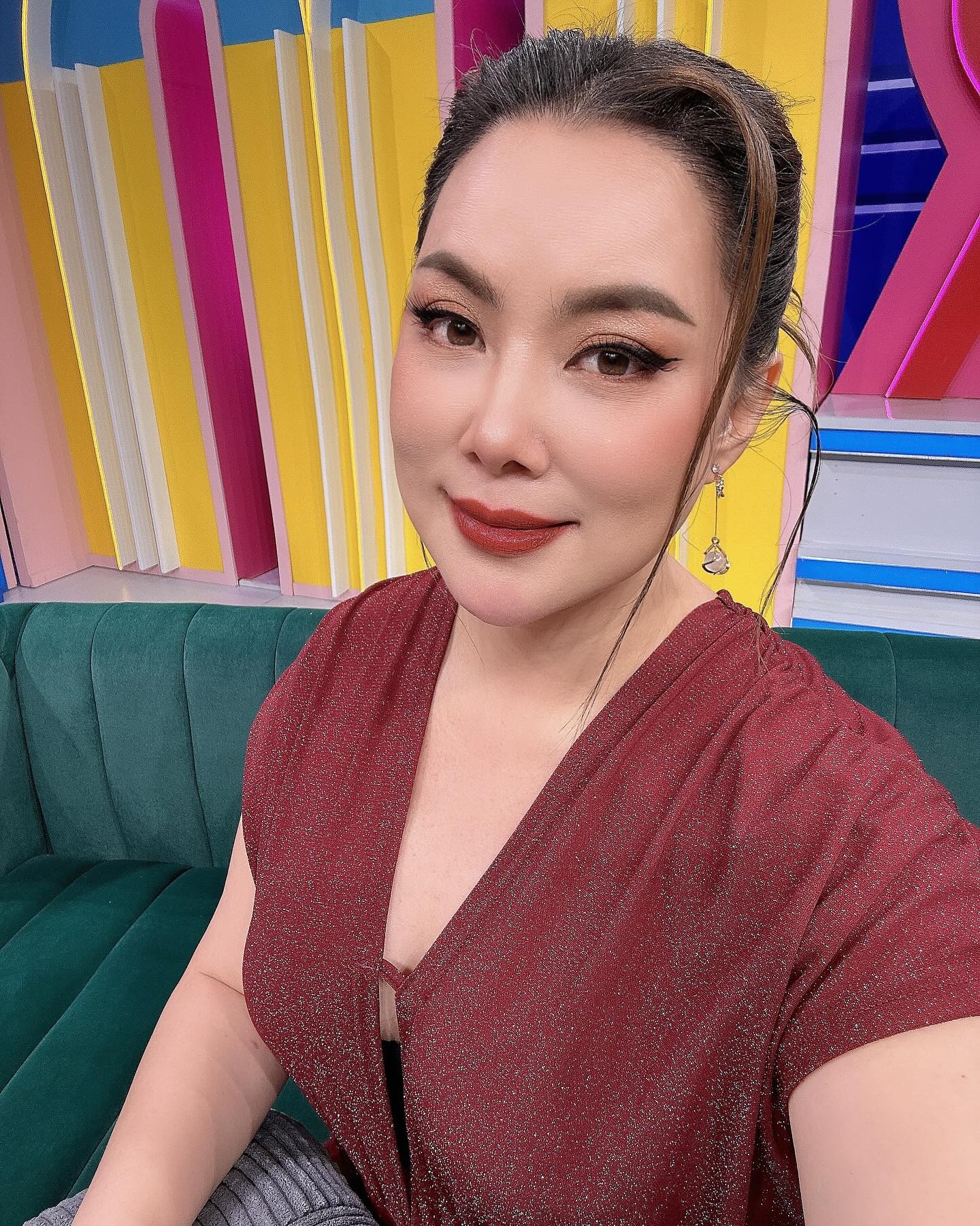 บุ๋ม - ปนัดดา วงศ์ผู้ดี