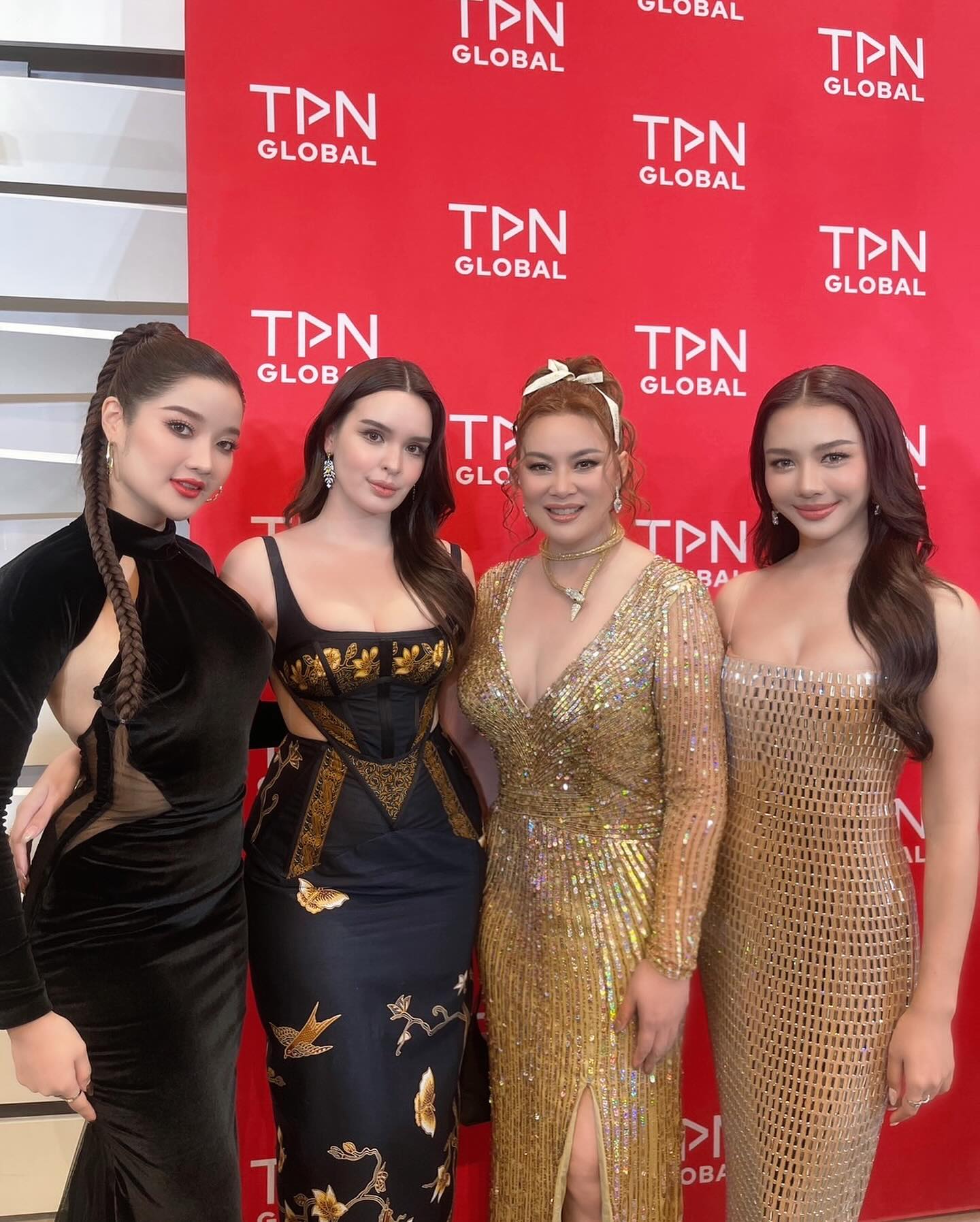 บุ๋ม - ปนัดดา วงศ์ผู้ดี