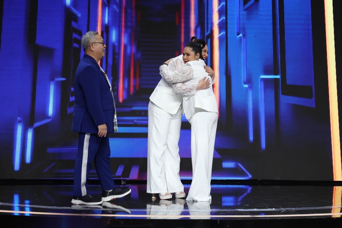 บุ๋ม - ปนัดดา วงศ์ผู้ดี