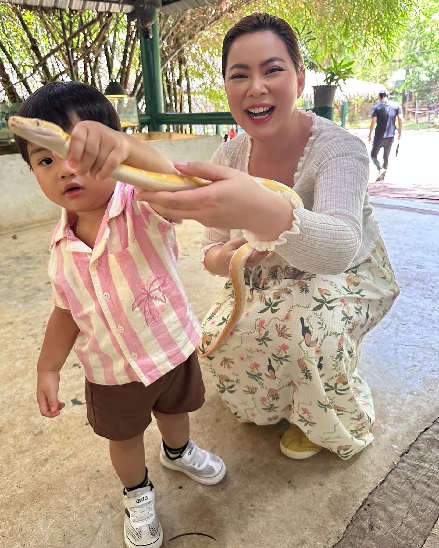 บุ๋ม - ปนัดดา วงศ์ผู้ดี