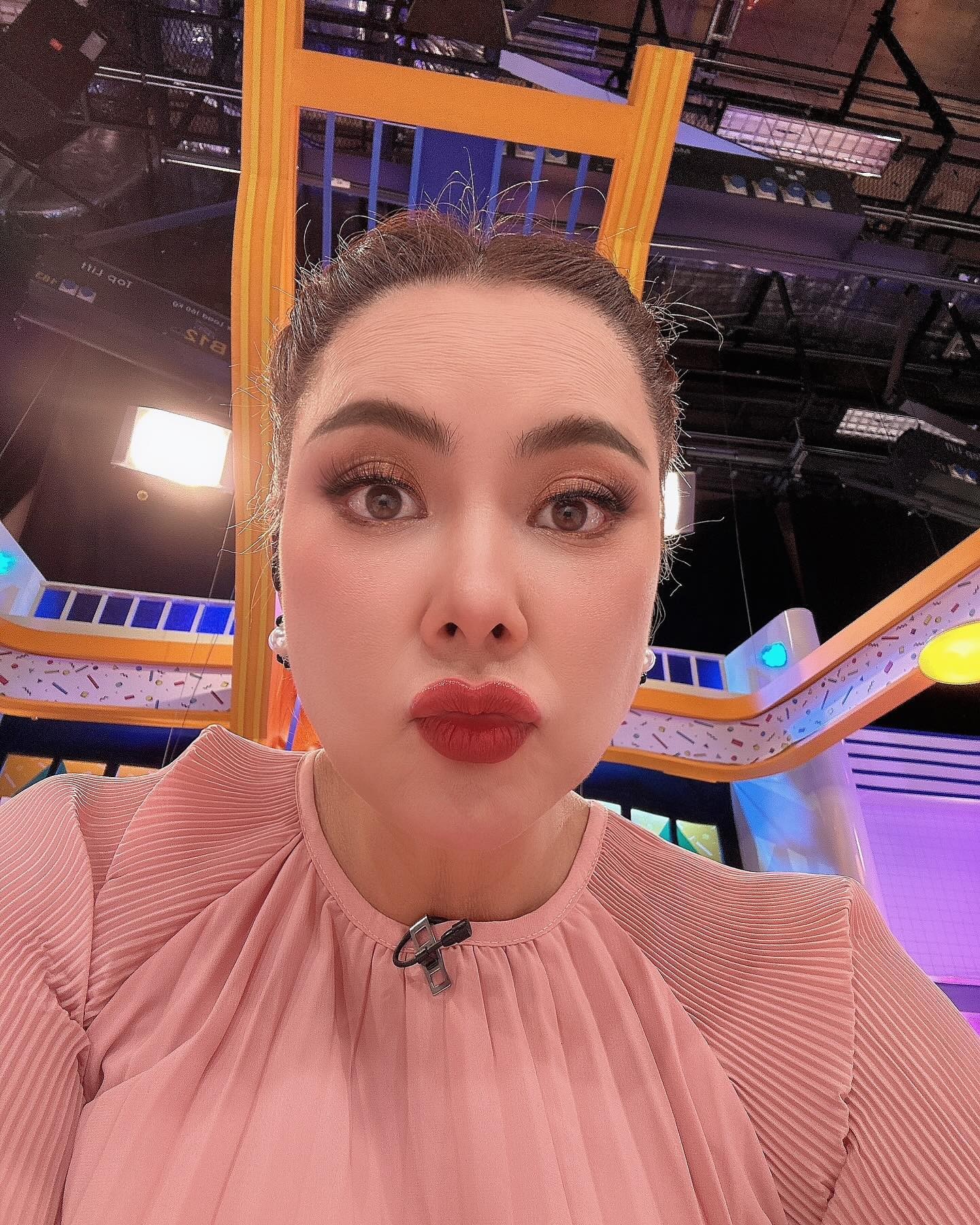 บุ๋ม - ปนัดดา วงศ์ผู้ดี