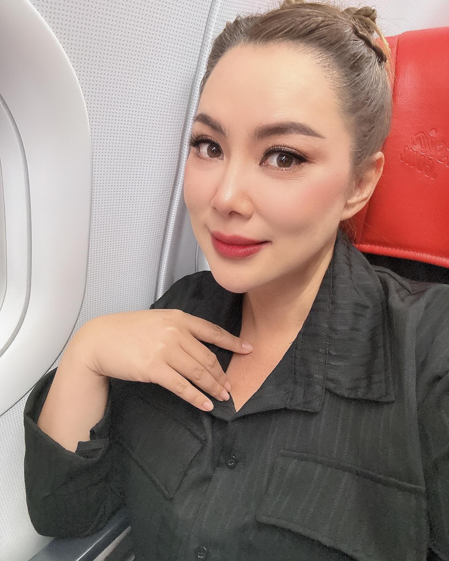 บุ๋ม - ปนัดดา วงศ์ผู้ดี