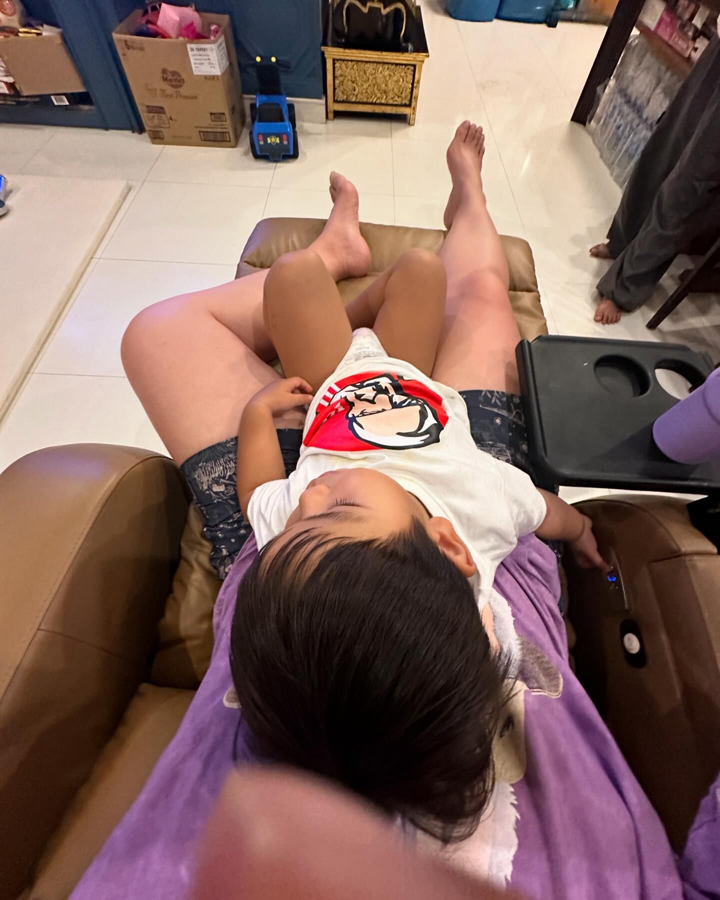 บุ๋ม - ปนัดดา วงศ์ผู้ดี