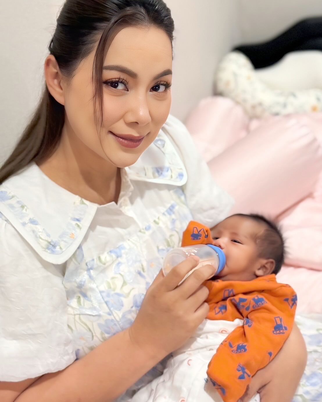 บุ๋ม - ปนัดดา วงศ์ผู้ดี
