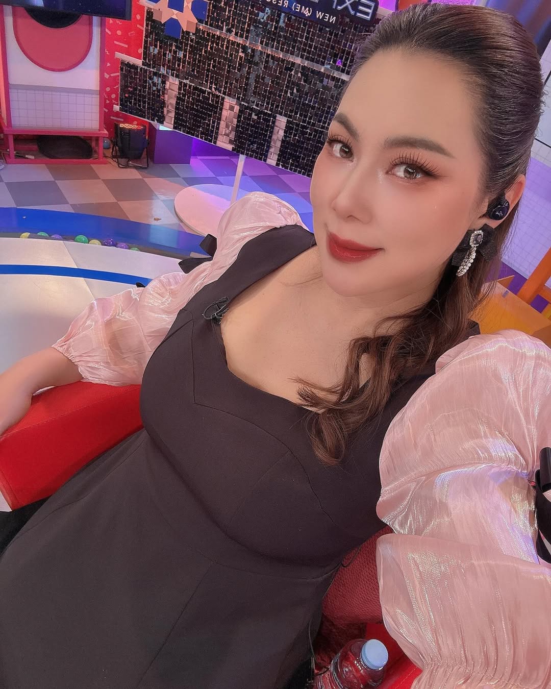 บุ๋ม - ปนัดดา วงศ์ผู้ดี