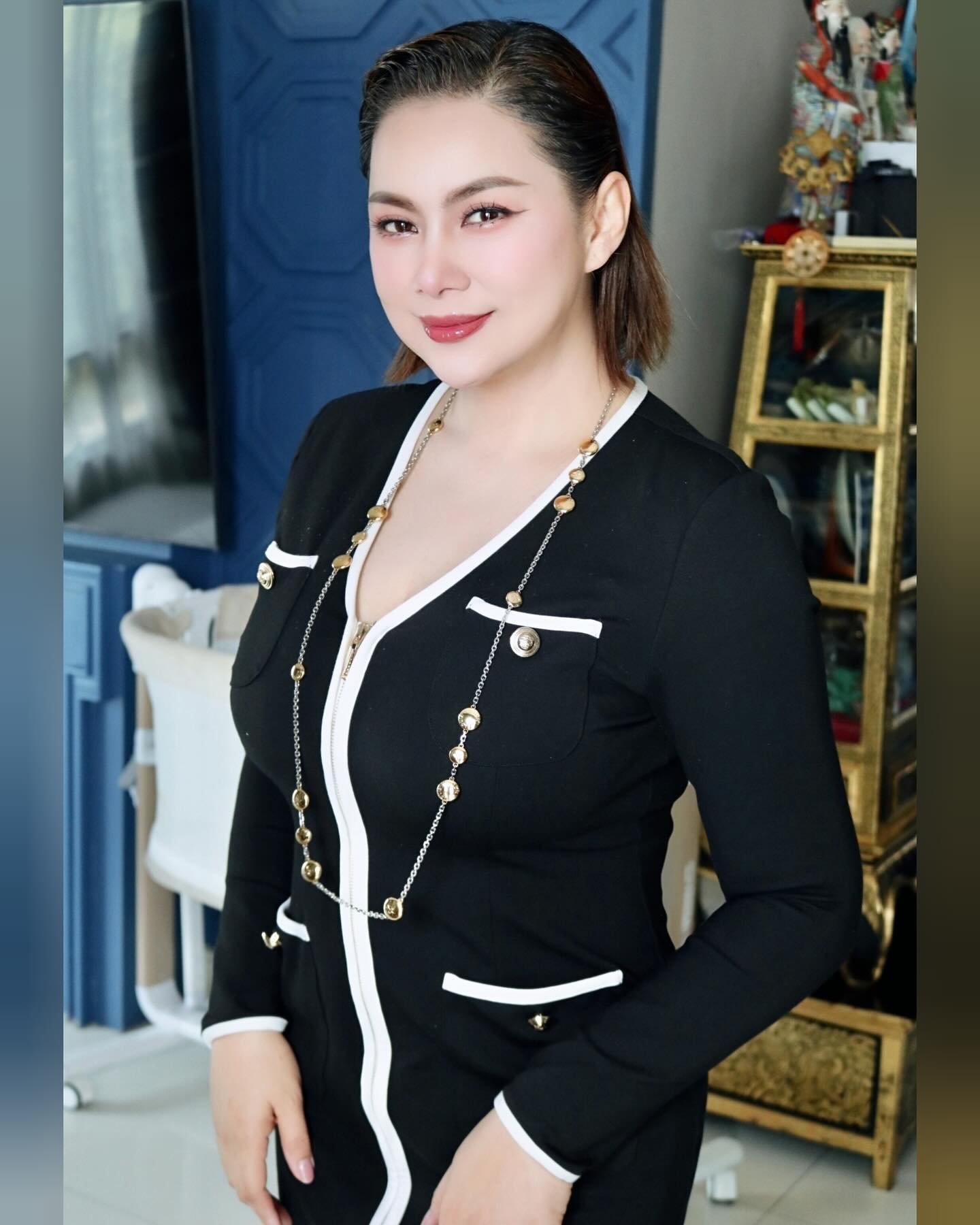 บุ๋ม - ปนัดดา วงศ์ผู้ดี