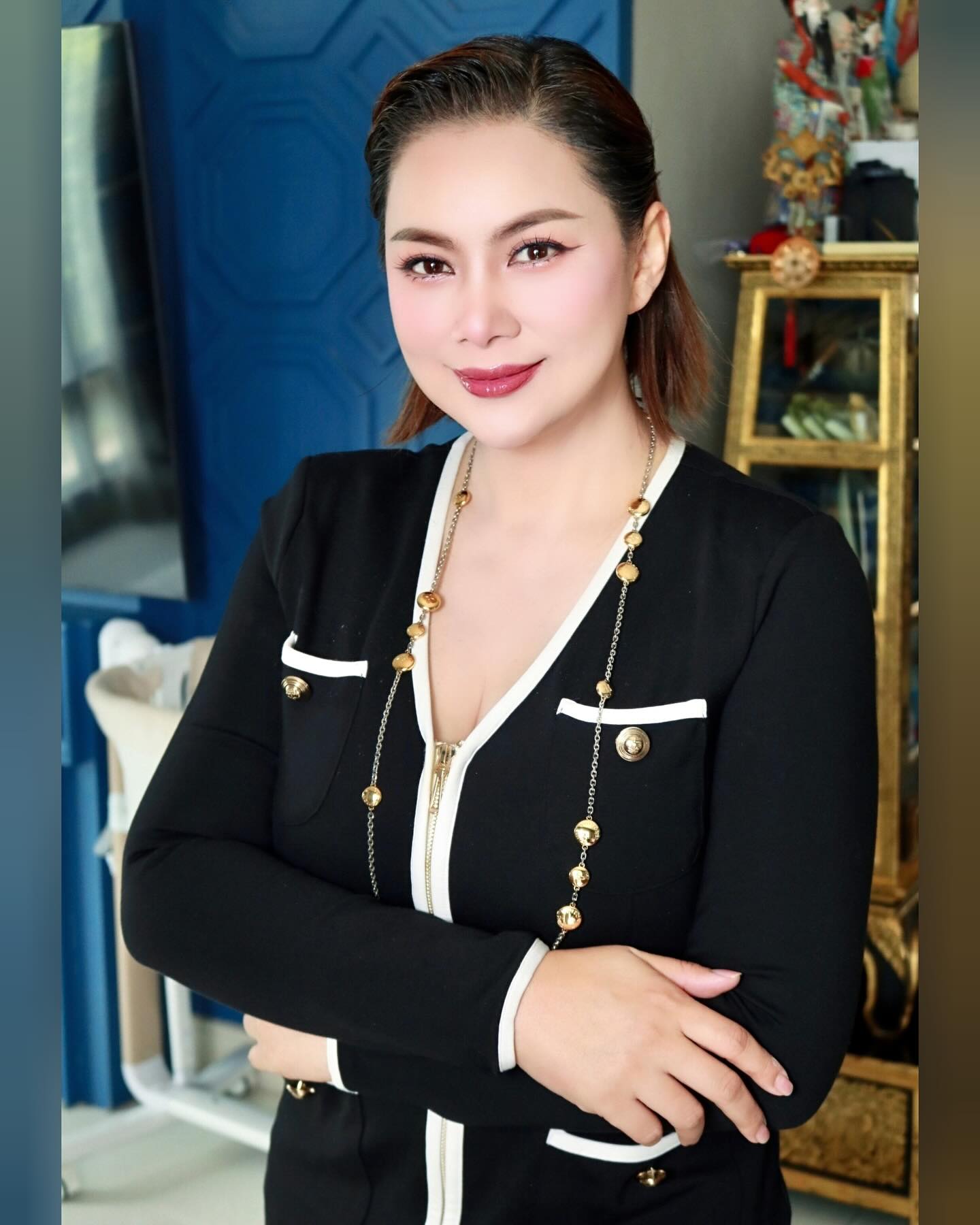 บุ๋ม - ปนัดดา วงศ์ผู้ดี