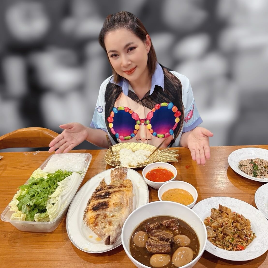 บุ๋ม - ปนัดดา วงศ์ผู้ดี
