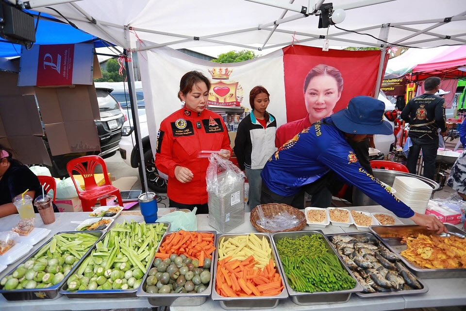บุ๋ม - ปนัดดา วงศ์ผู้ดี