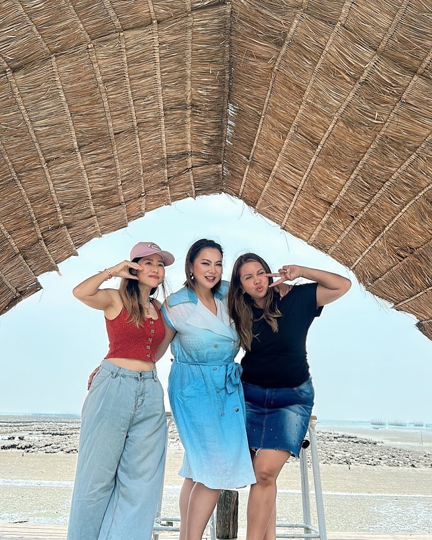 บุ๋ม - ปนัดดา วงศ์ผู้ดี