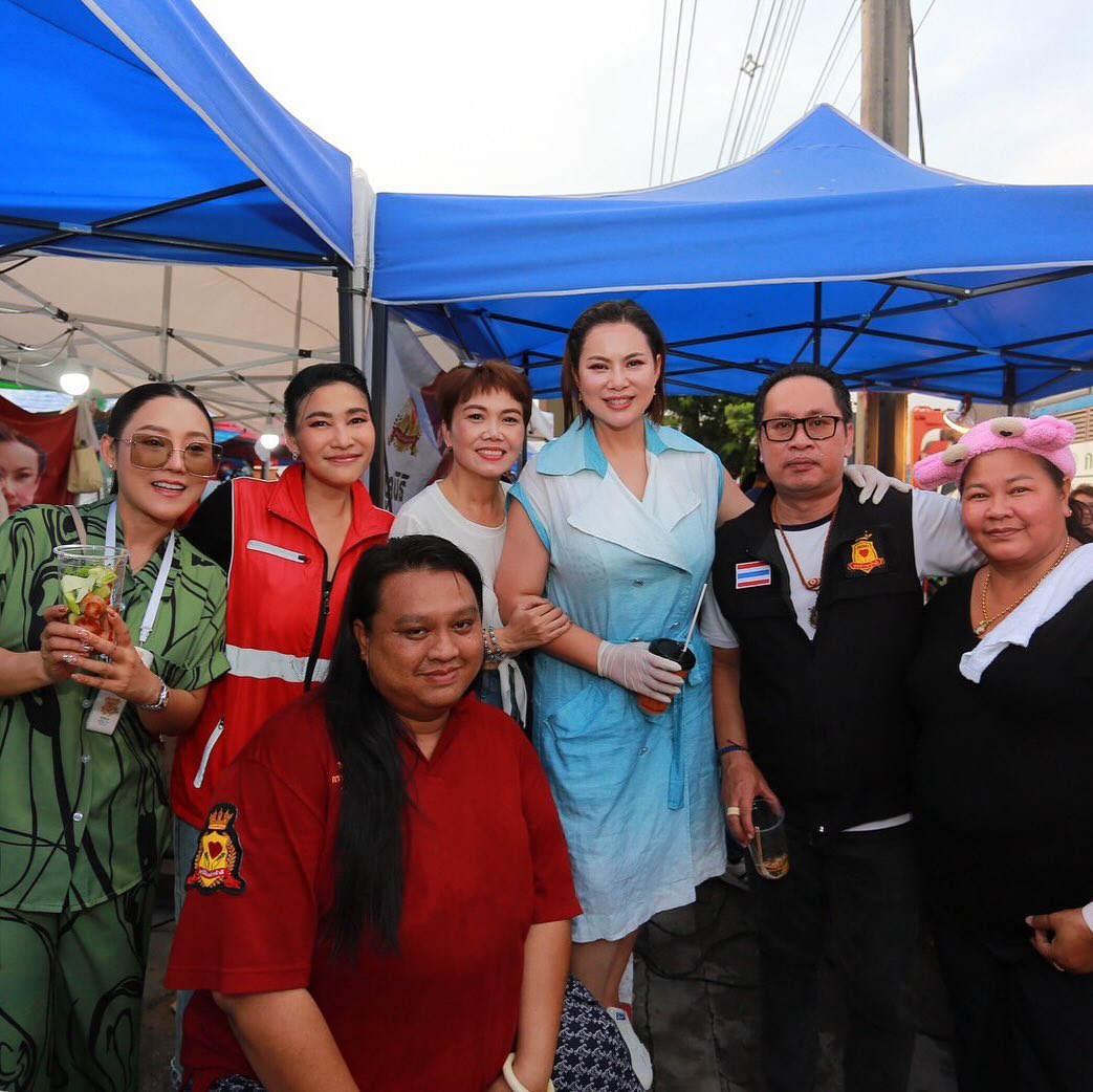 บุ๋ม - ปนัดดา วงศ์ผู้ดี