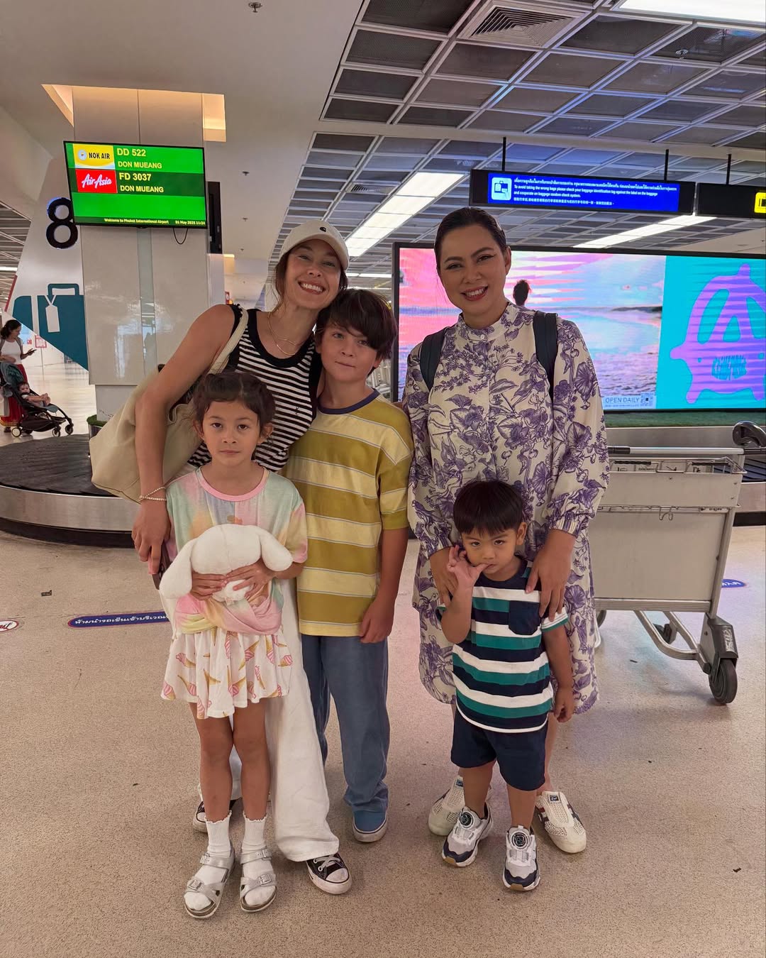 บุ๋ม - ปนัดดา วงศ์ผู้ดี