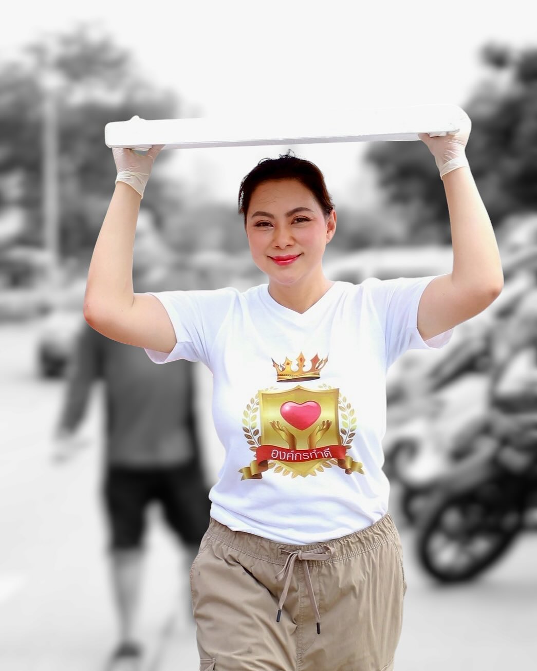 บุ๋ม - ปนัดดา วงศ์ผู้ดี