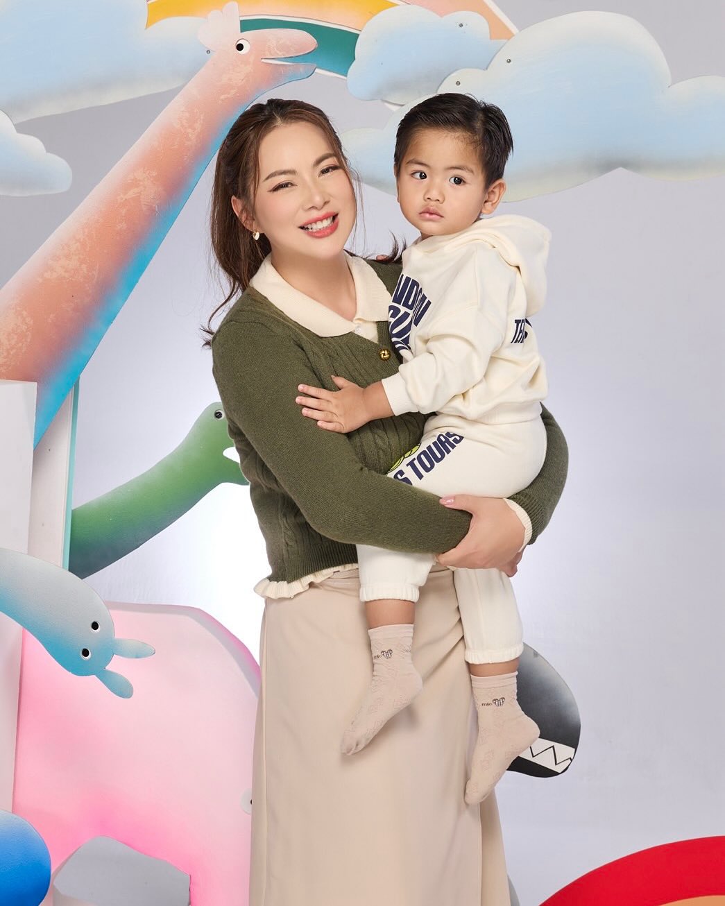 บุ๋ม - ปนัดดา วงศ์ผู้ดี