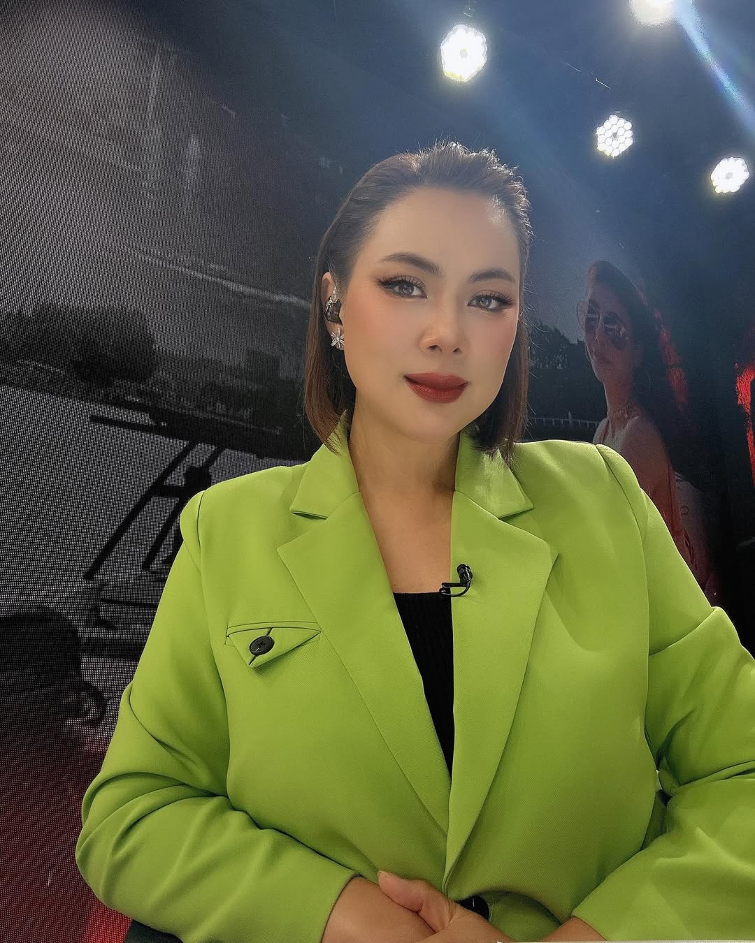 บุ๋ม - ปนัดดา วงศ์ผู้ดี