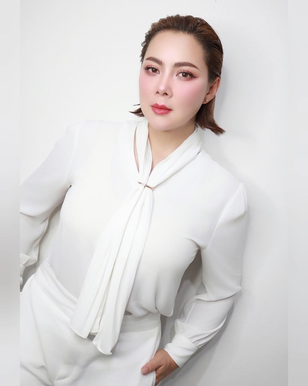 บุ๋ม - ปนัดดา วงศ์ผู้ดี