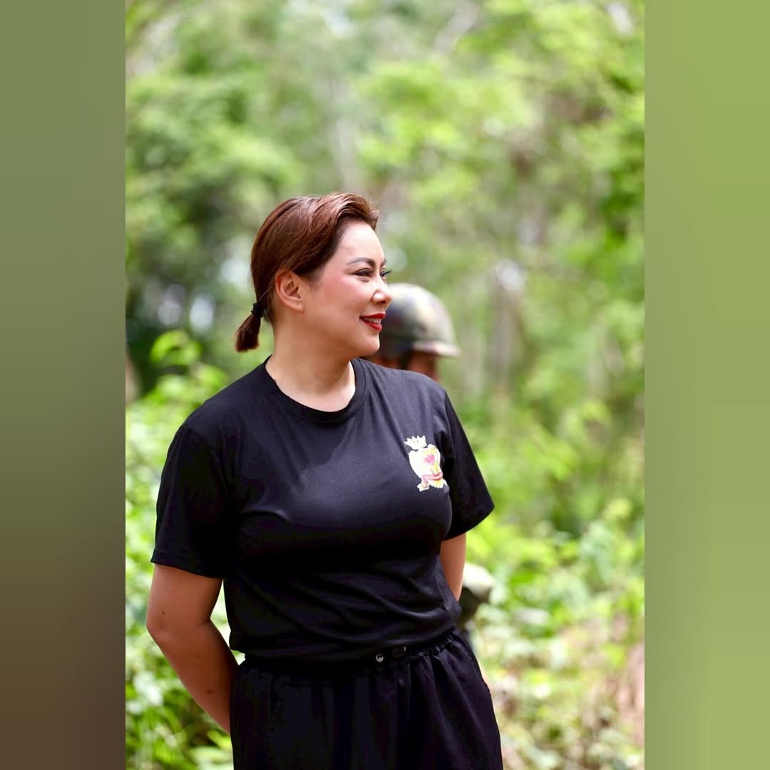 บุ๋ม - ปนัดดา วงศ์ผู้ดี