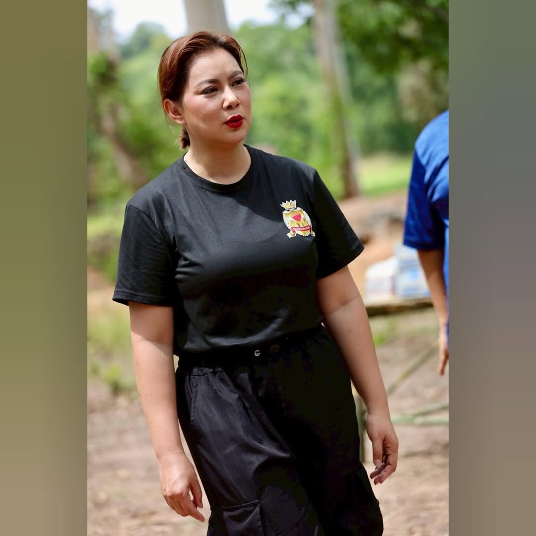บุ๋ม - ปนัดดา วงศ์ผู้ดี