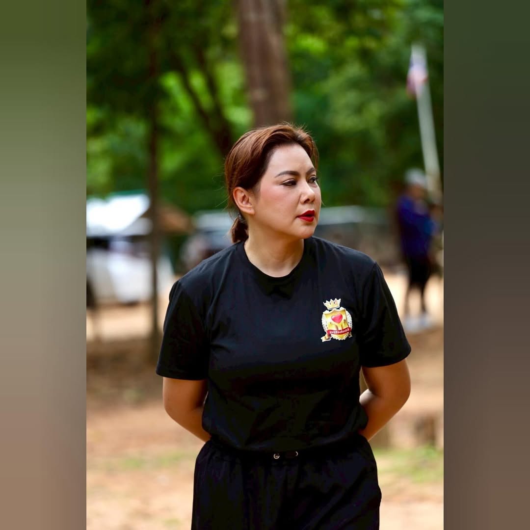 บุ๋ม - ปนัดดา วงศ์ผู้ดี