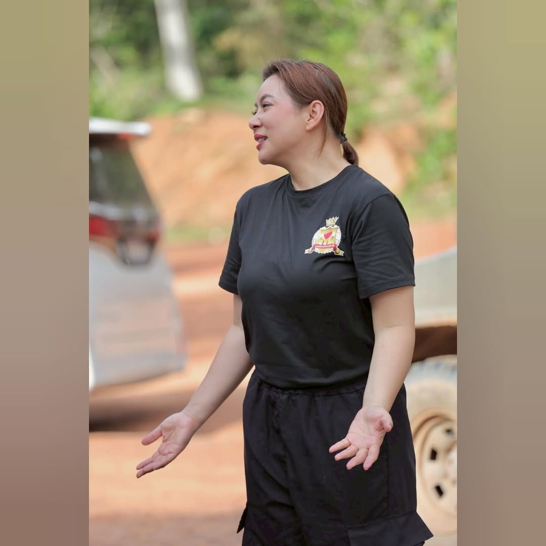 บุ๋ม - ปนัดดา วงศ์ผู้ดี