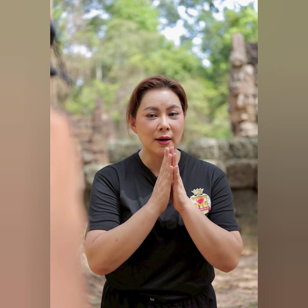 บุ๋ม - ปนัดดา วงศ์ผู้ดี