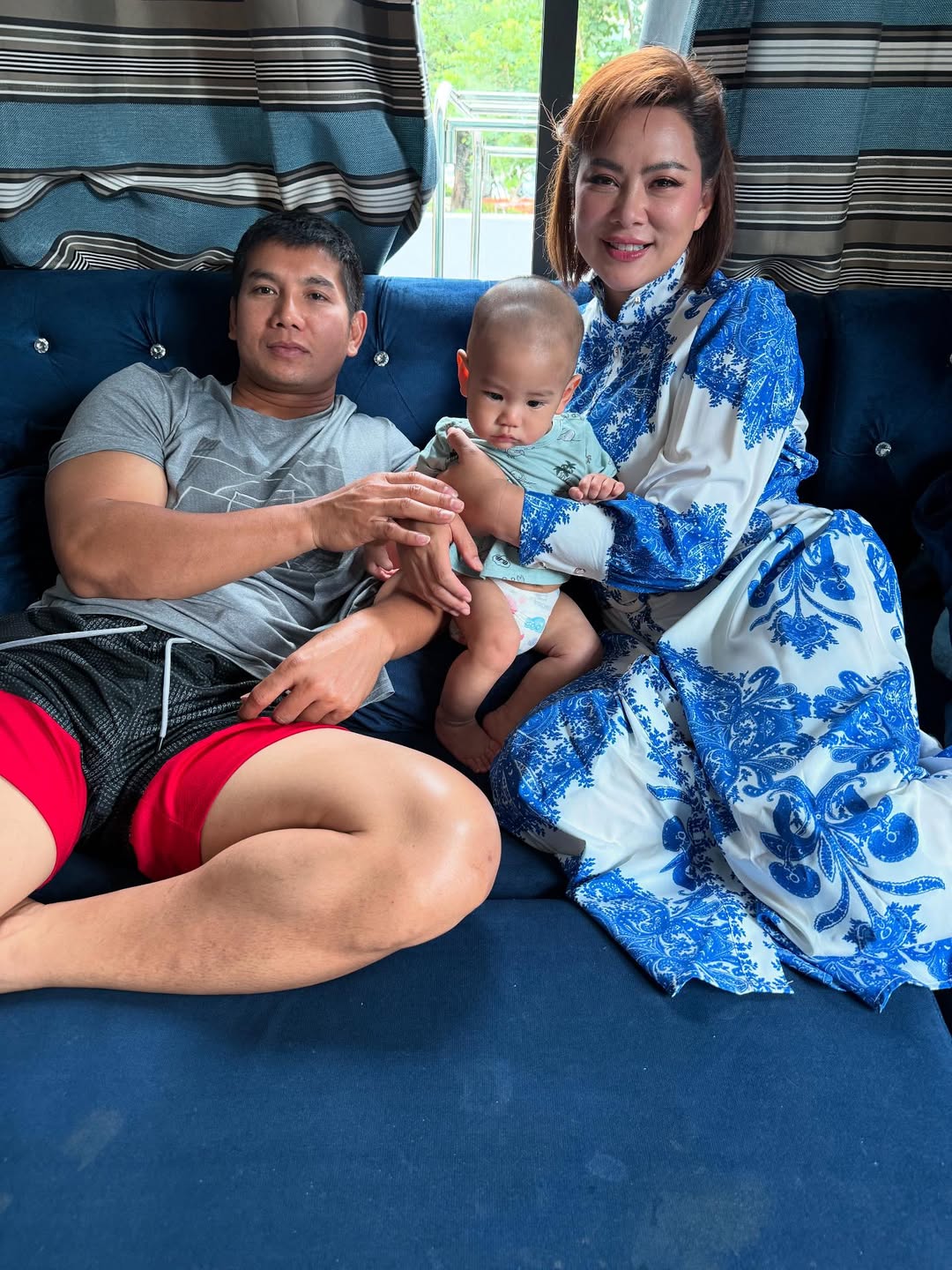 บุ๋ม - ปนัดดา วงศ์ผู้ดี