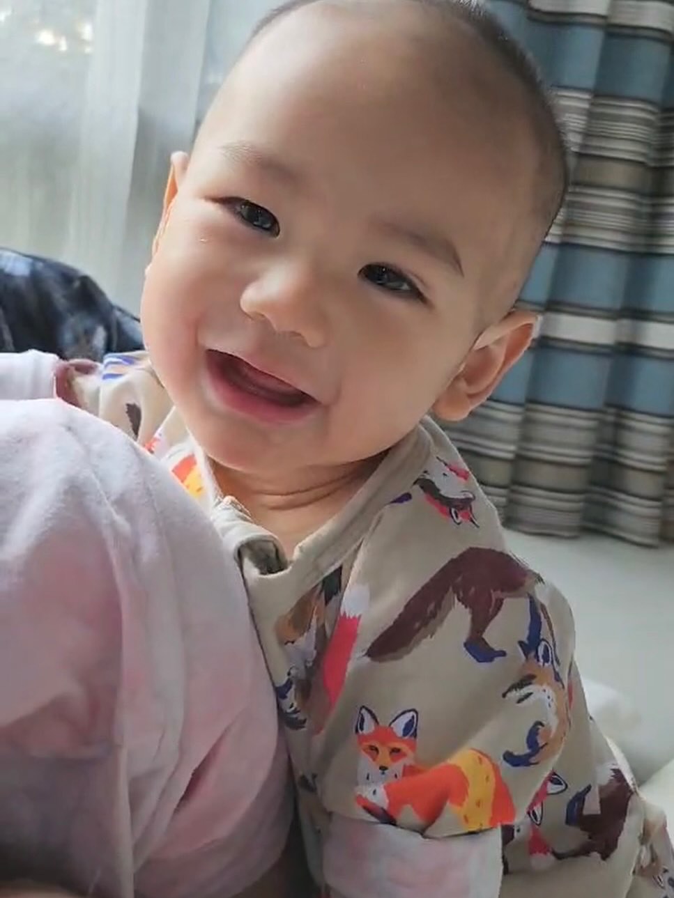 บุ๋ม - ปนัดดา วงศ์ผู้ดี