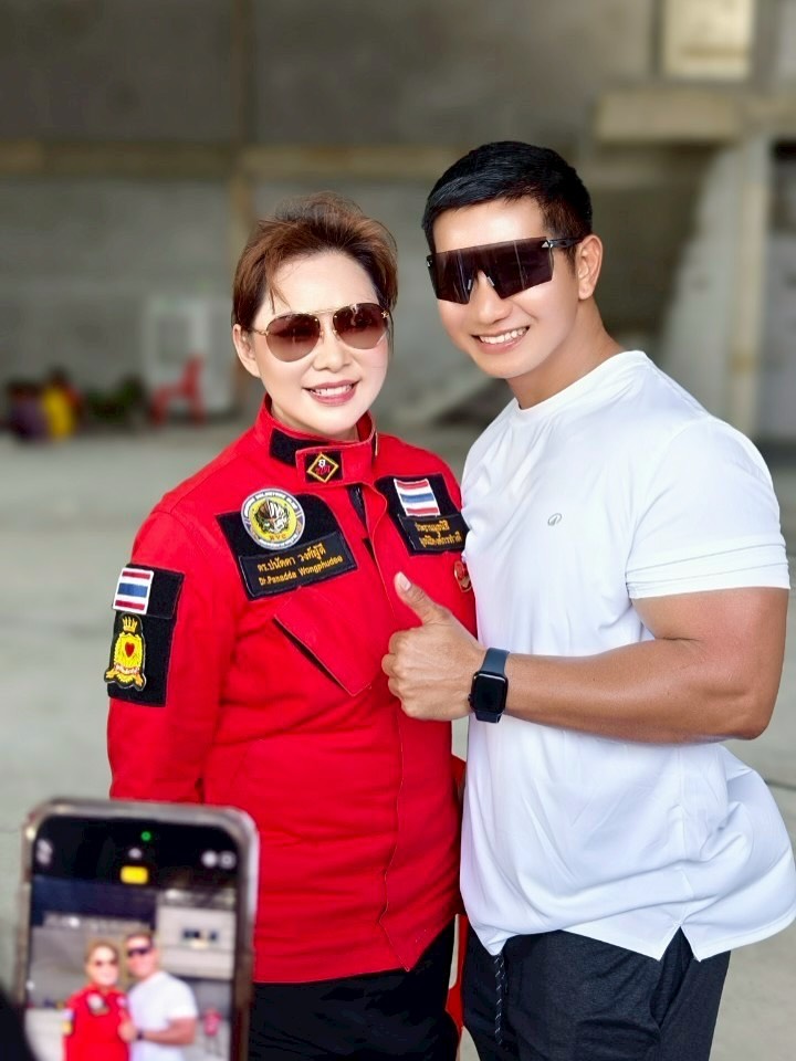 บุ๋ม - ปนัดดา วงศ์ผู้ดี