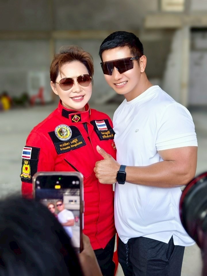 บุ๋ม - ปนัดดา วงศ์ผู้ดี