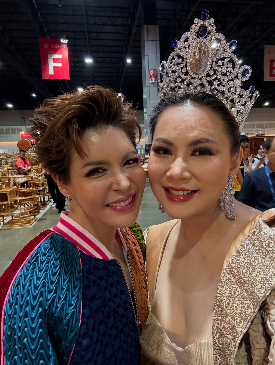 บุ๋ม - ปนัดดา วงศ์ผู้ดี