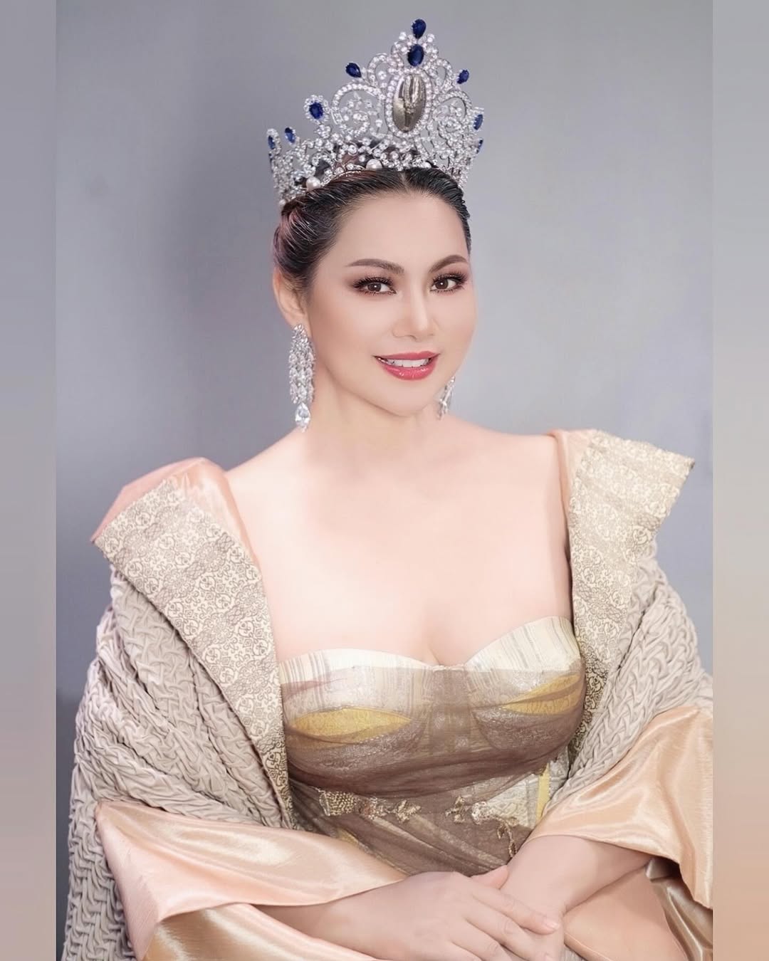 บุ๋ม - ปนัดดา วงศ์ผู้ดี