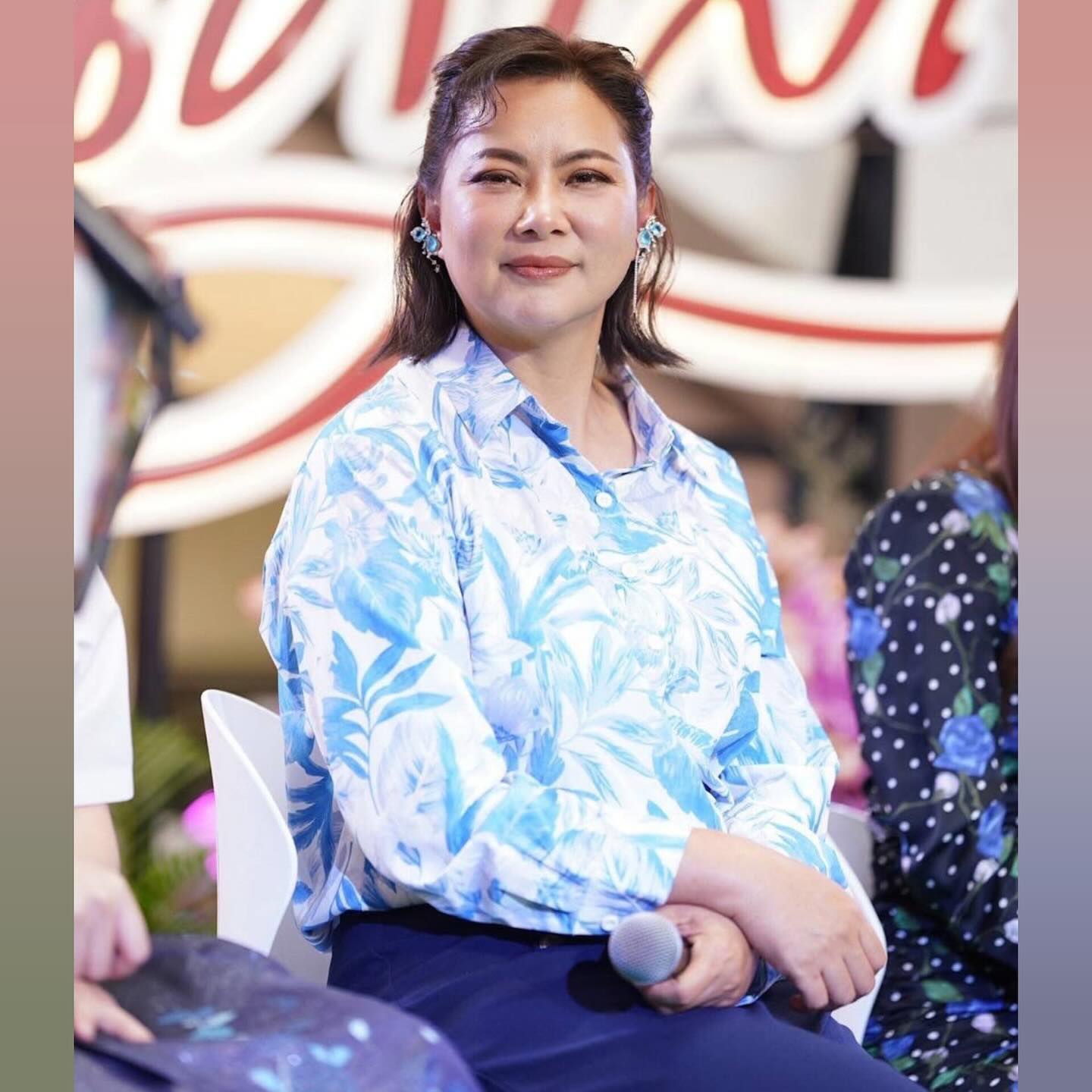 บุ๋ม - ปนัดดา วงศ์ผู้ดี