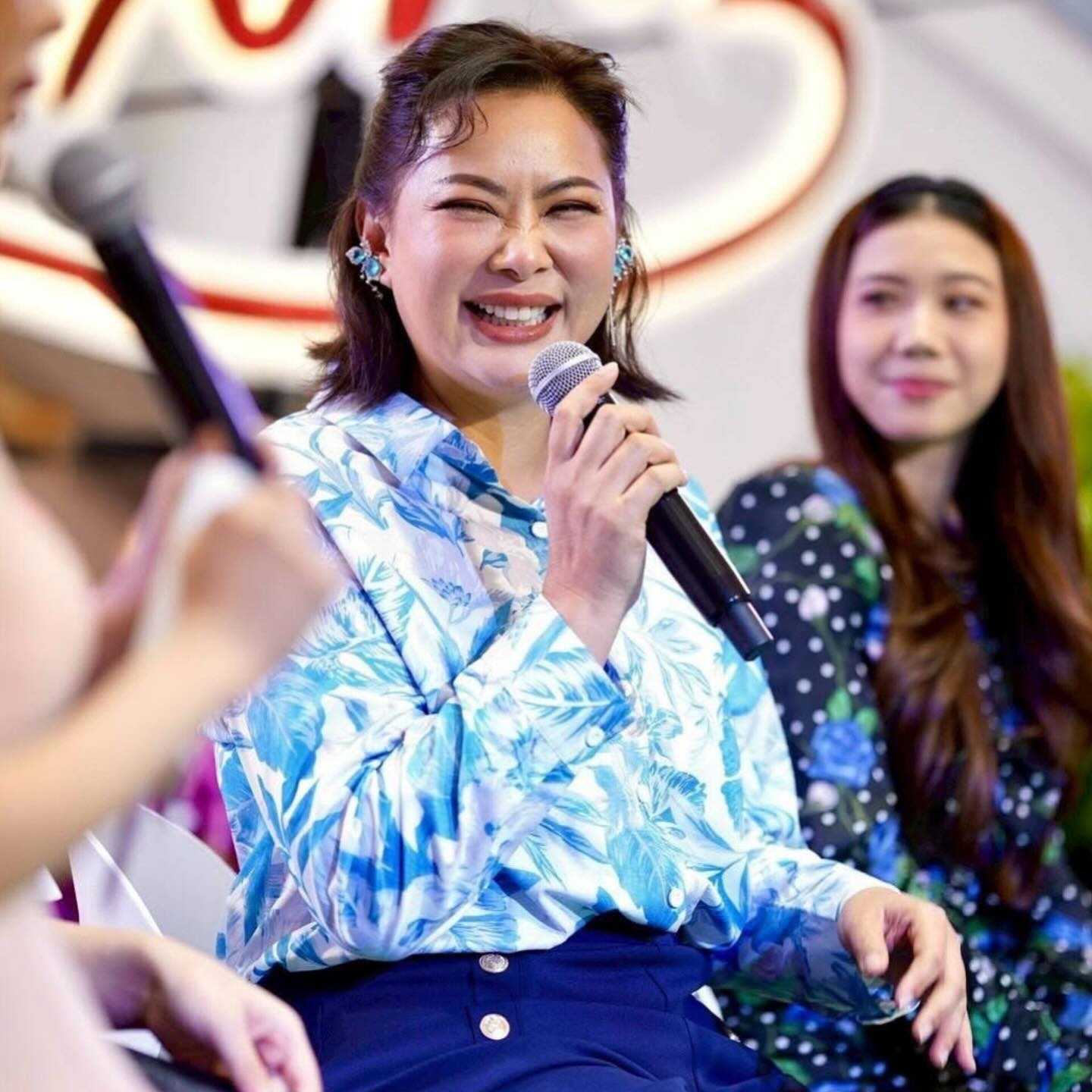 บุ๋ม - ปนัดดา วงศ์ผู้ดี