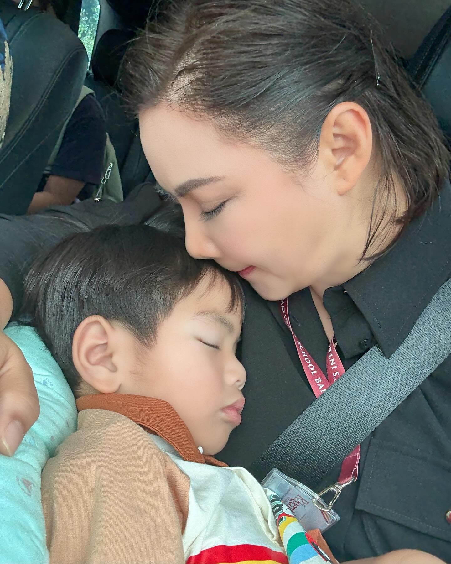 บุ๋ม - ปนัดดา วงศ์ผู้ดี