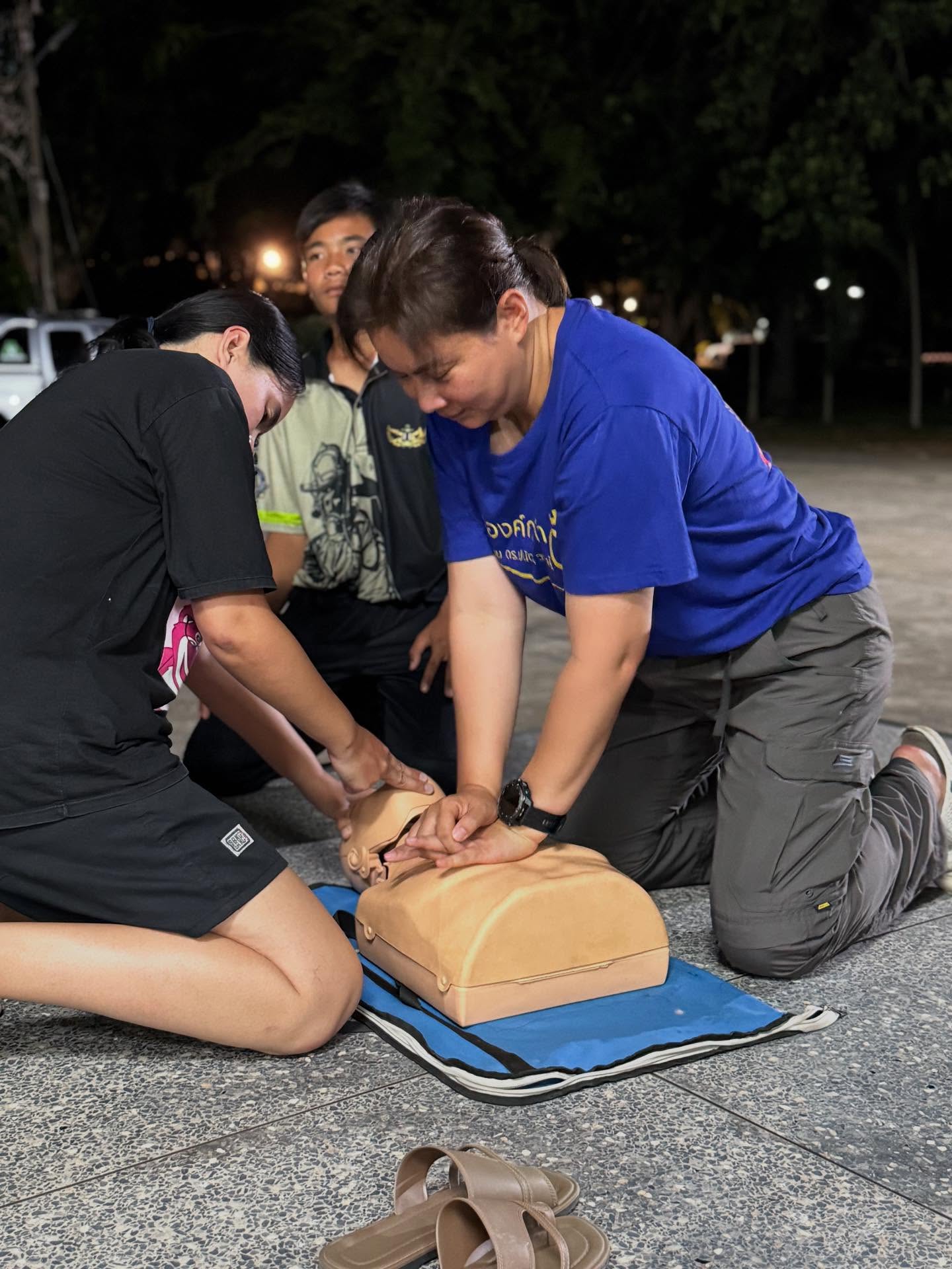 บุ๋ม - ปนัดดา วงศ์ผู้ดี