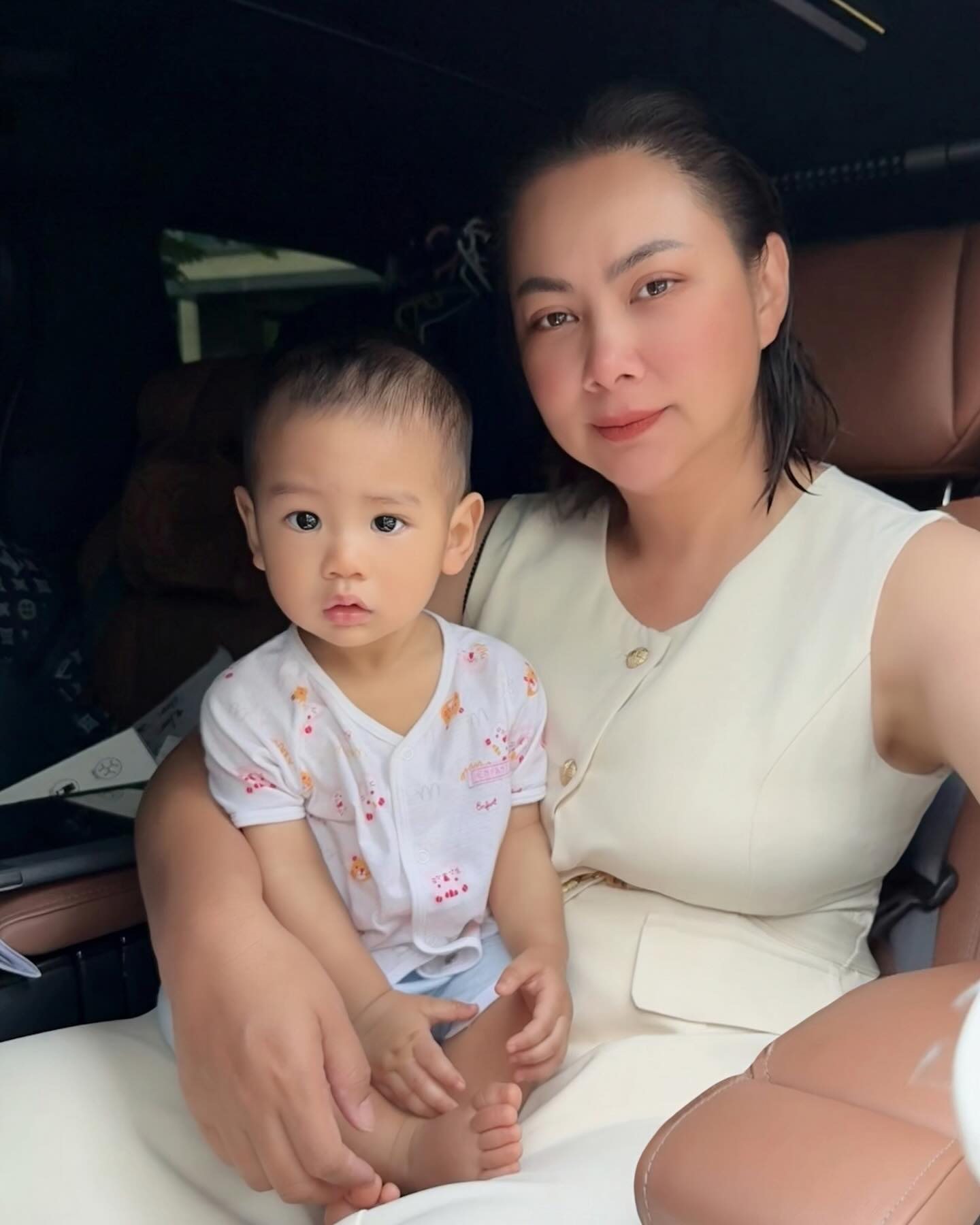 บุ๋ม - ปนัดดา วงศ์ผู้ดี