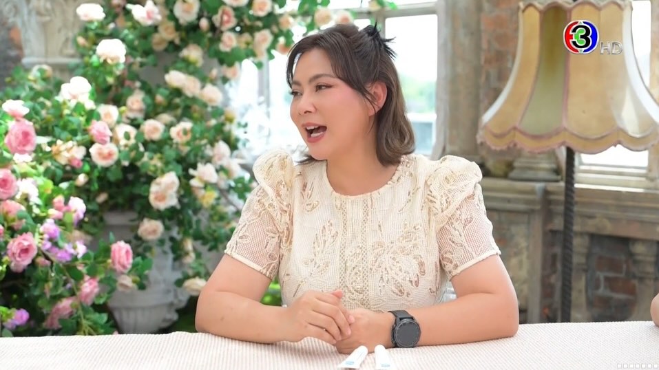 บุ๋ม - ปนัดดา วงศ์ผู้ดี