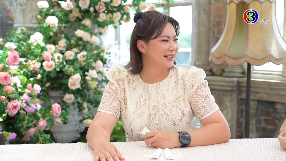 บุ๋ม - ปนัดดา วงศ์ผู้ดี