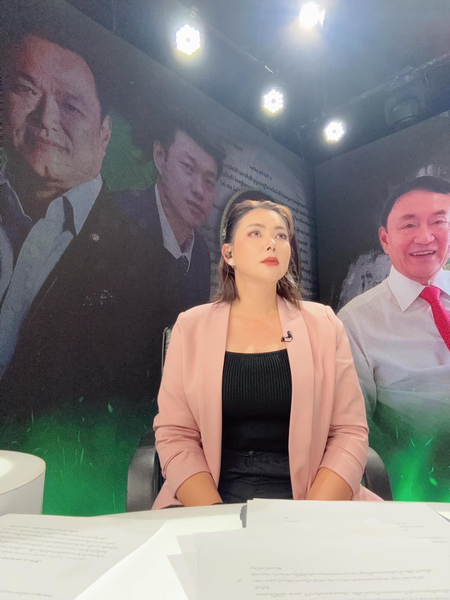 บุ๋ม - ปนัดดา วงศ์ผู้ดี