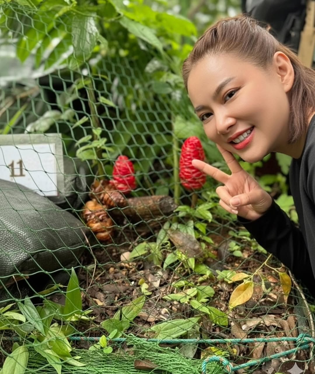 บุ๋ม - ปนัดดา วงศ์ผู้ดี