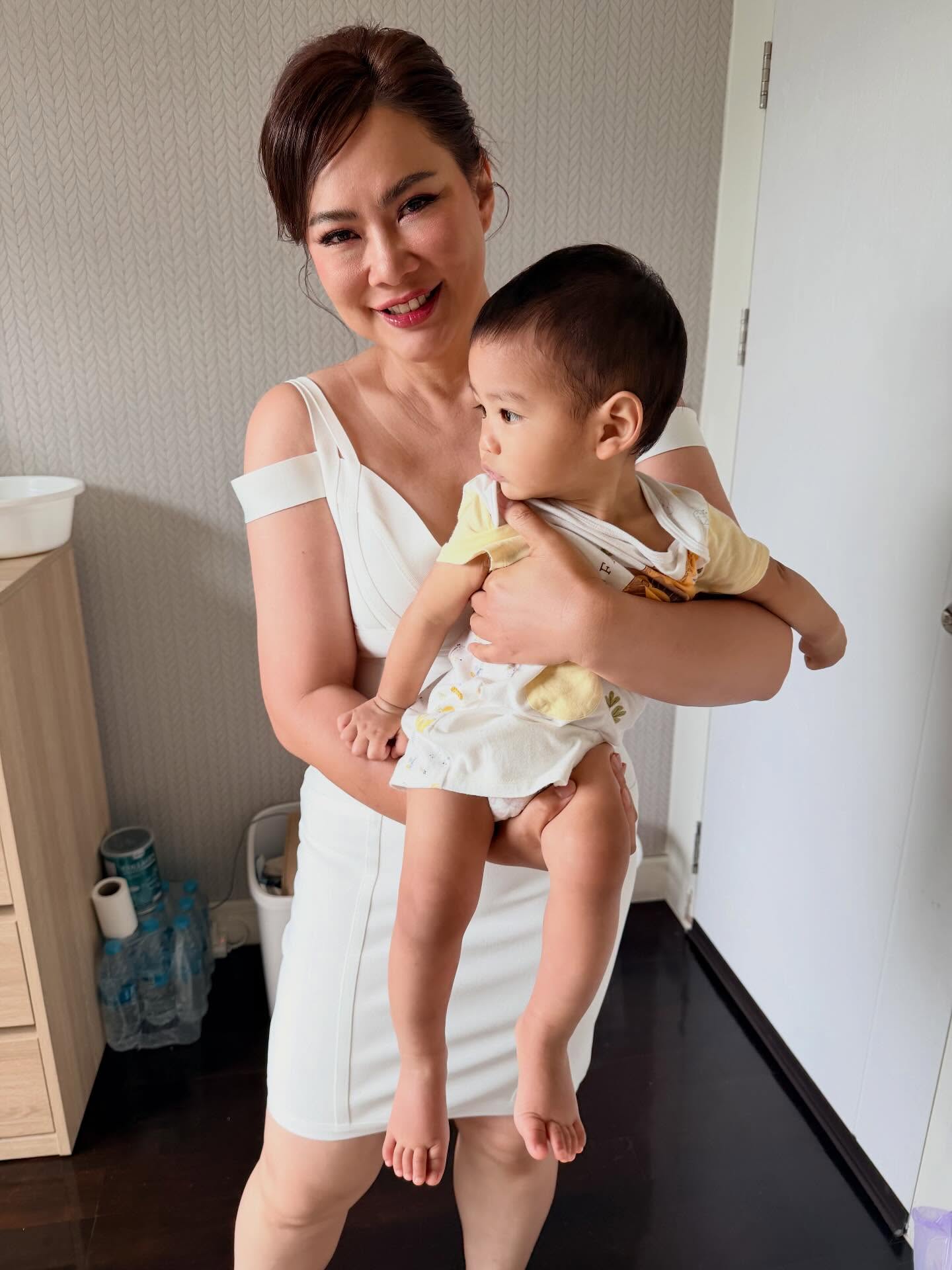 บุ๋ม - ปนัดดา วงศ์ผู้ดี