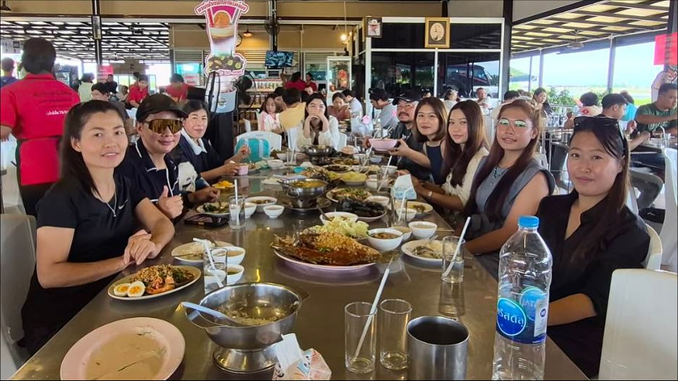 บุ๋ม - ปนัดดา วงศ์ผู้ดี