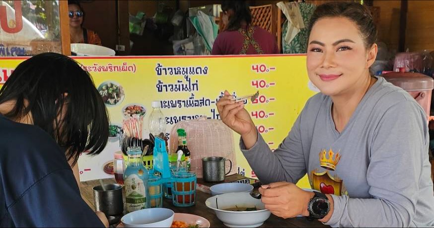 บุ๋ม - ปนัดดา วงศ์ผู้ดี