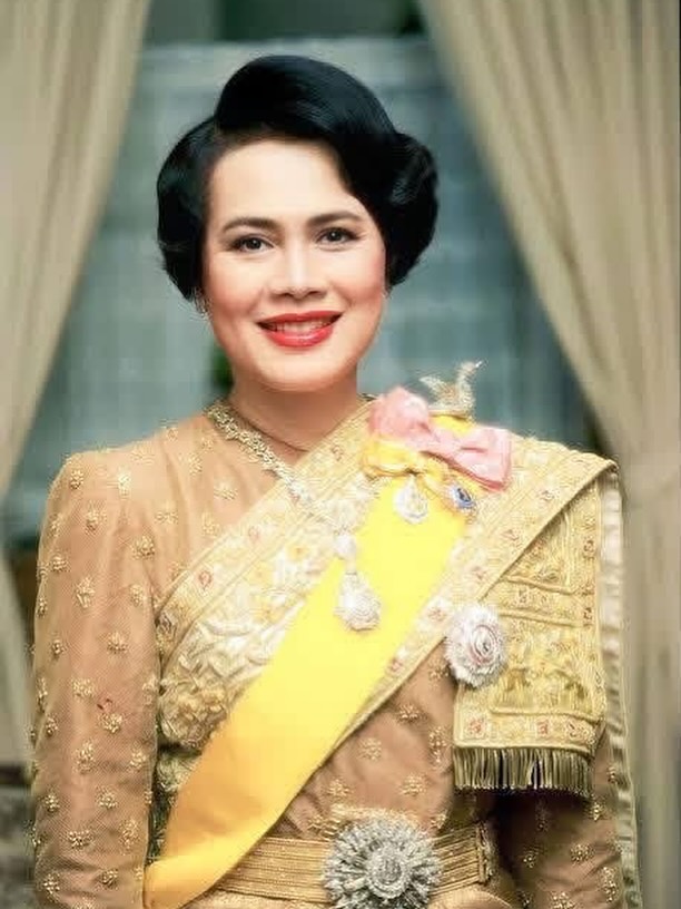 บุ๋ม - ปนัดดา วงศ์ผู้ดี