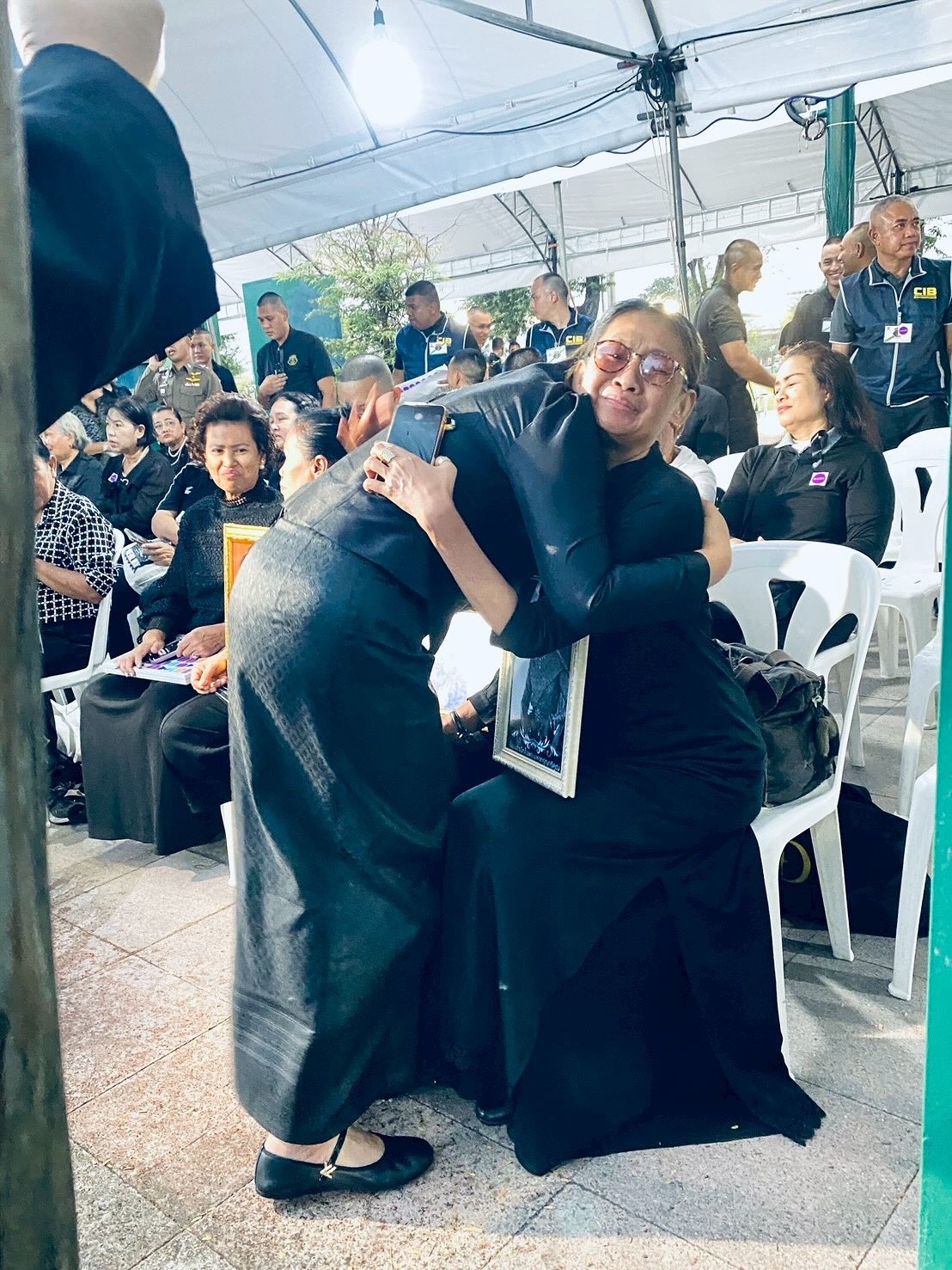 บุ๋ม - ปนัดดา วงศ์ผู้ดี