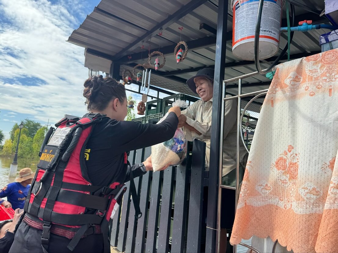 บุ๋ม - ปนัดดา วงศ์ผู้ดี