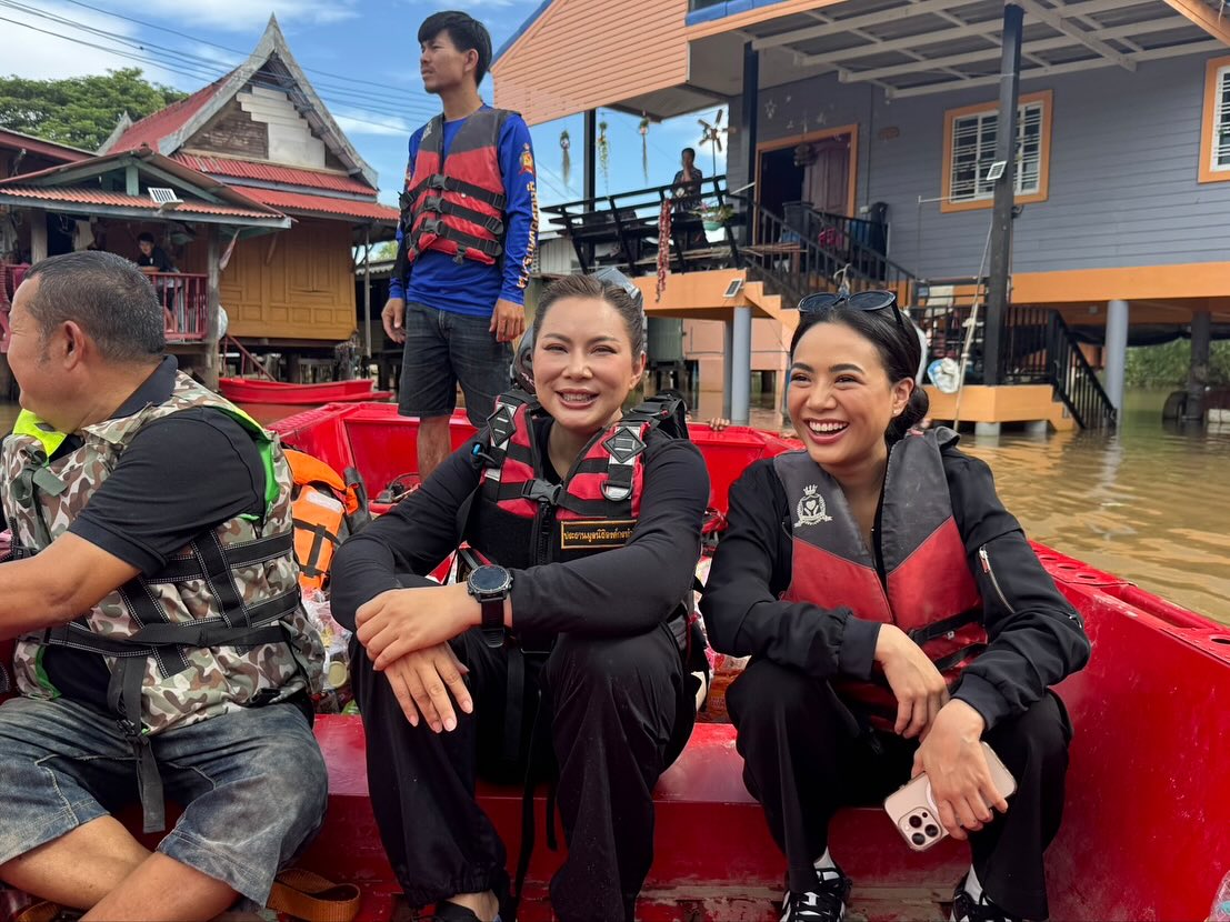 บุ๋ม - ปนัดดา วงศ์ผู้ดี