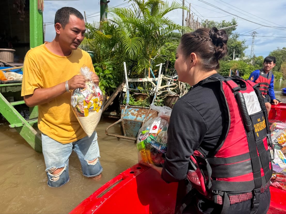 บุ๋ม - ปนัดดา วงศ์ผู้ดี