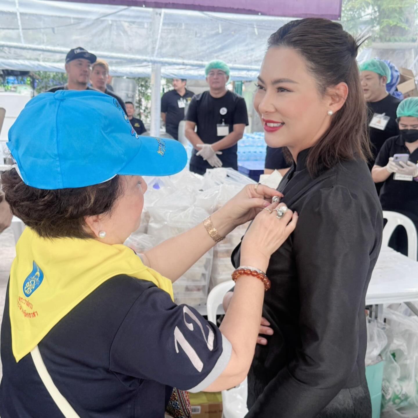 บุ๋ม - ปนัดดา วงศ์ผู้ดี