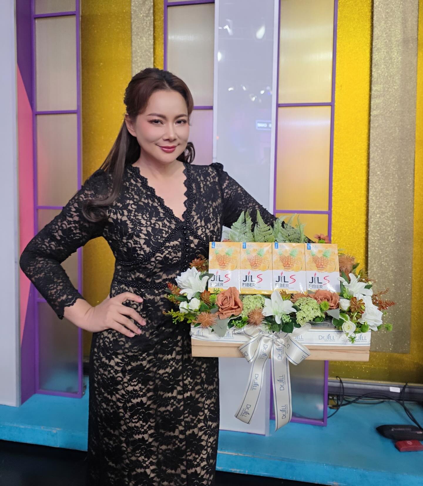 บุ๋ม - ปนัดดา วงศ์ผู้ดี